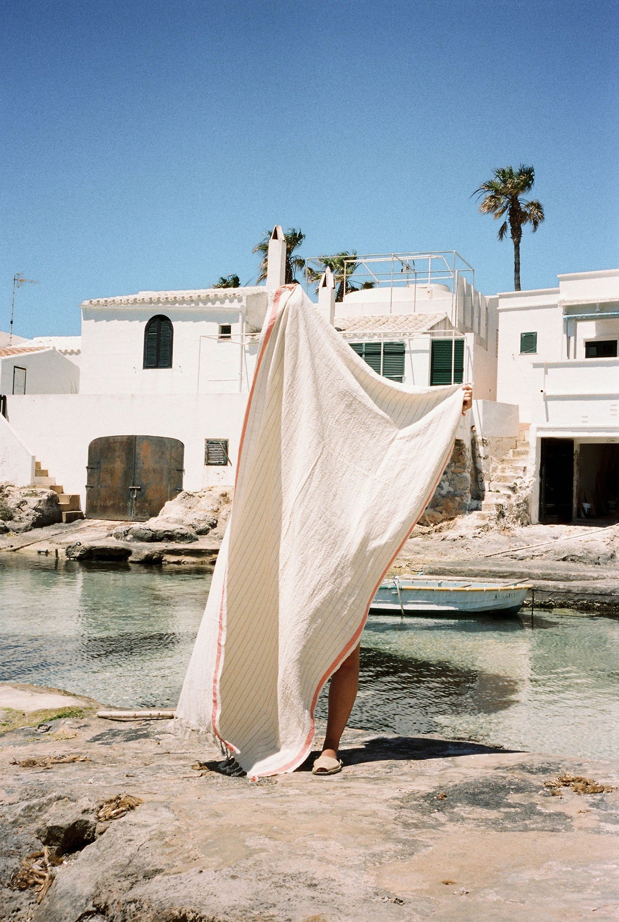 Bahia Coral Linen Towel